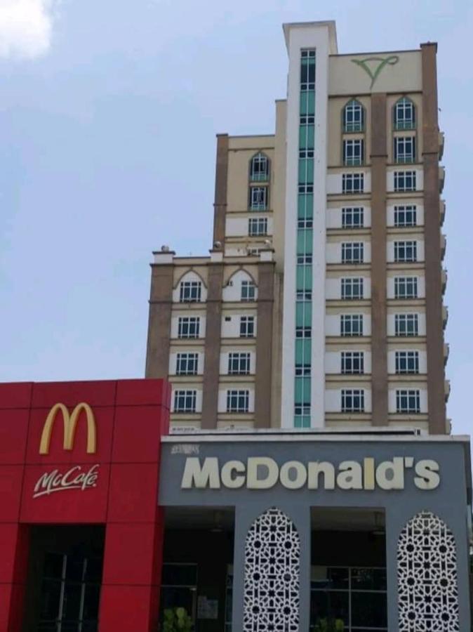 Kb Wakaf Che Yeh Apartment コタバル エクステリア 写真